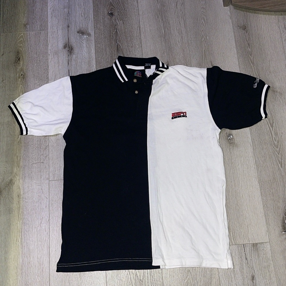 Super cool early 2000s Walt Disney world espn club button up